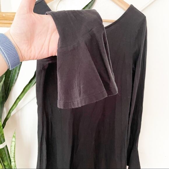 Free People black long sleeves tie back scoop neck - Picture 2 of 8